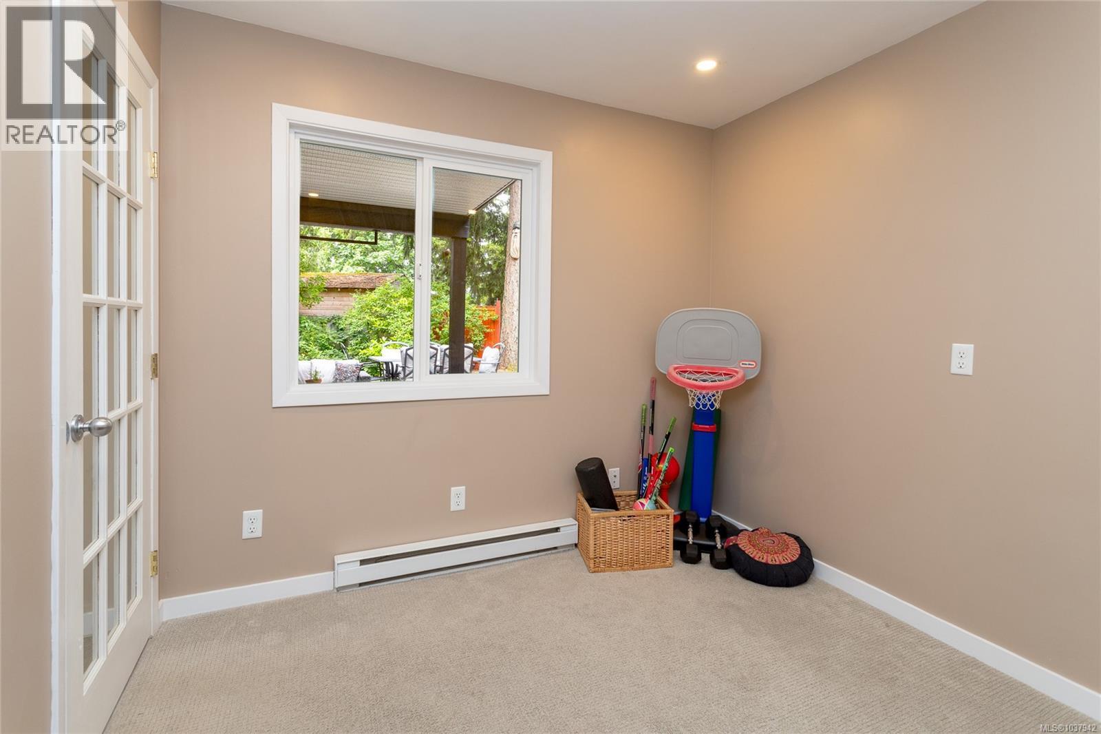 2520 Staats Pl - 38