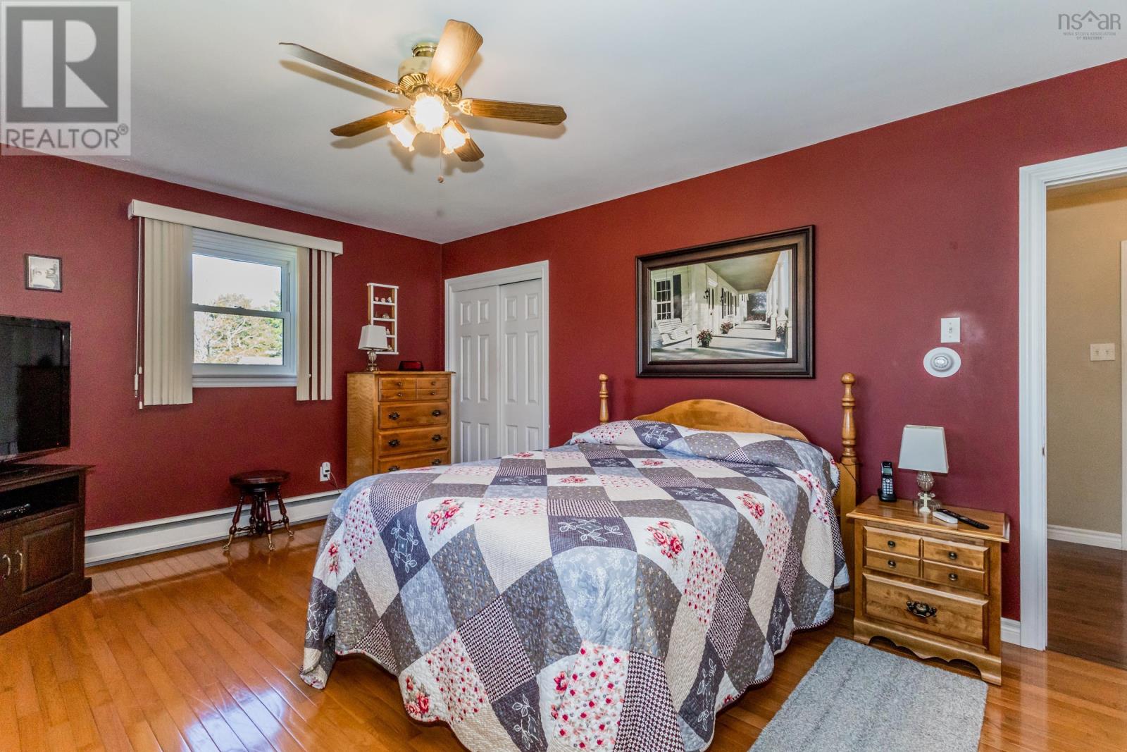 206 Centennial Drive - 20