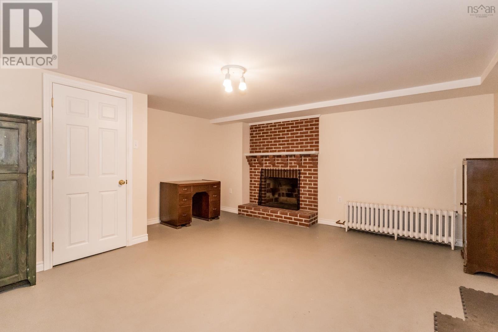 206 Centennial Drive - 22