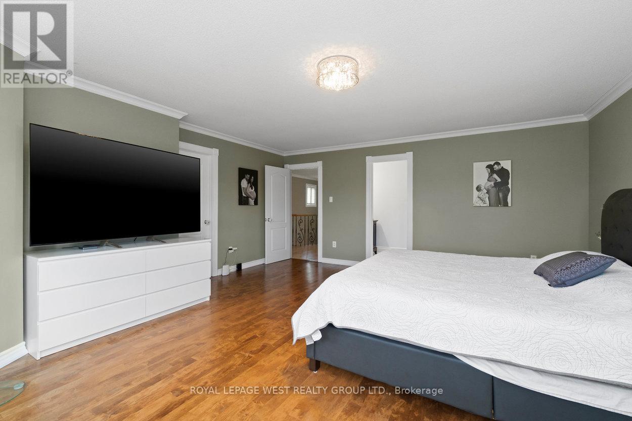 859 MAYS CRESCENT - 26