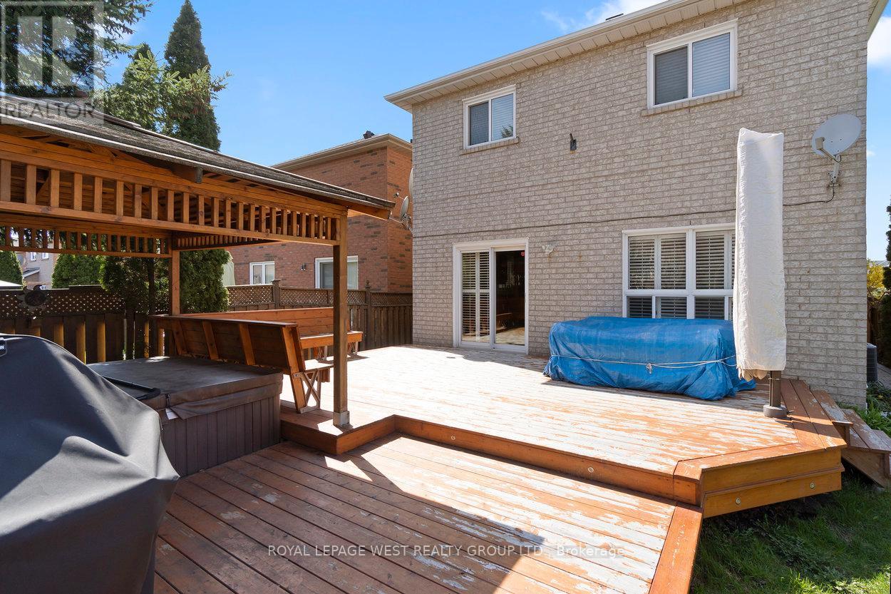 859 MAYS CRESCENT - 39