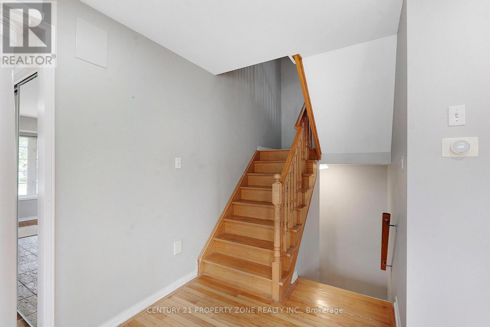 29 OAKMEADOW DRIVE - 15