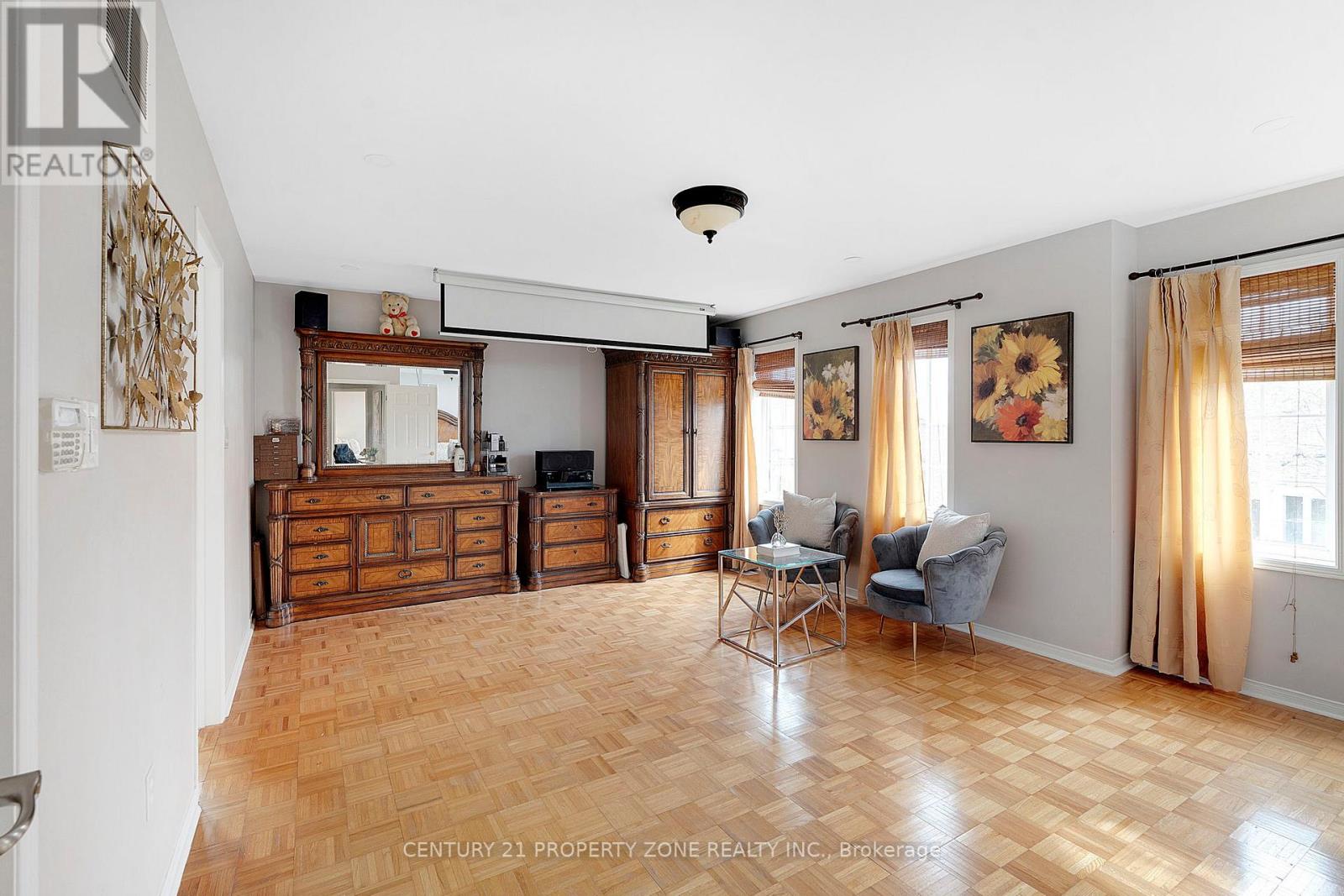 29 OAKMEADOW DRIVE - 16
