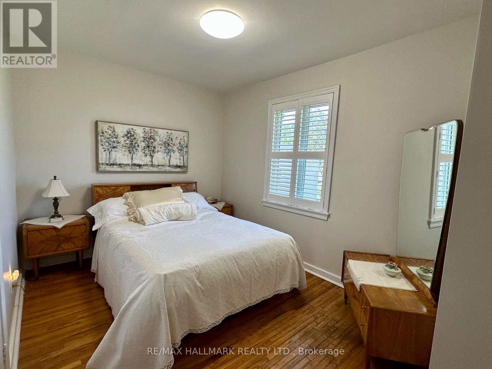 44 KIRBY ROAD - 16