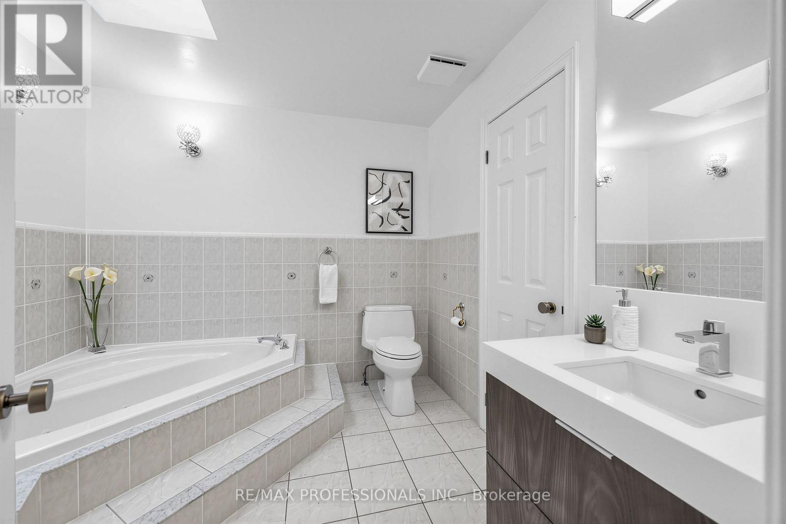96 BRANDON AVENUE - 19