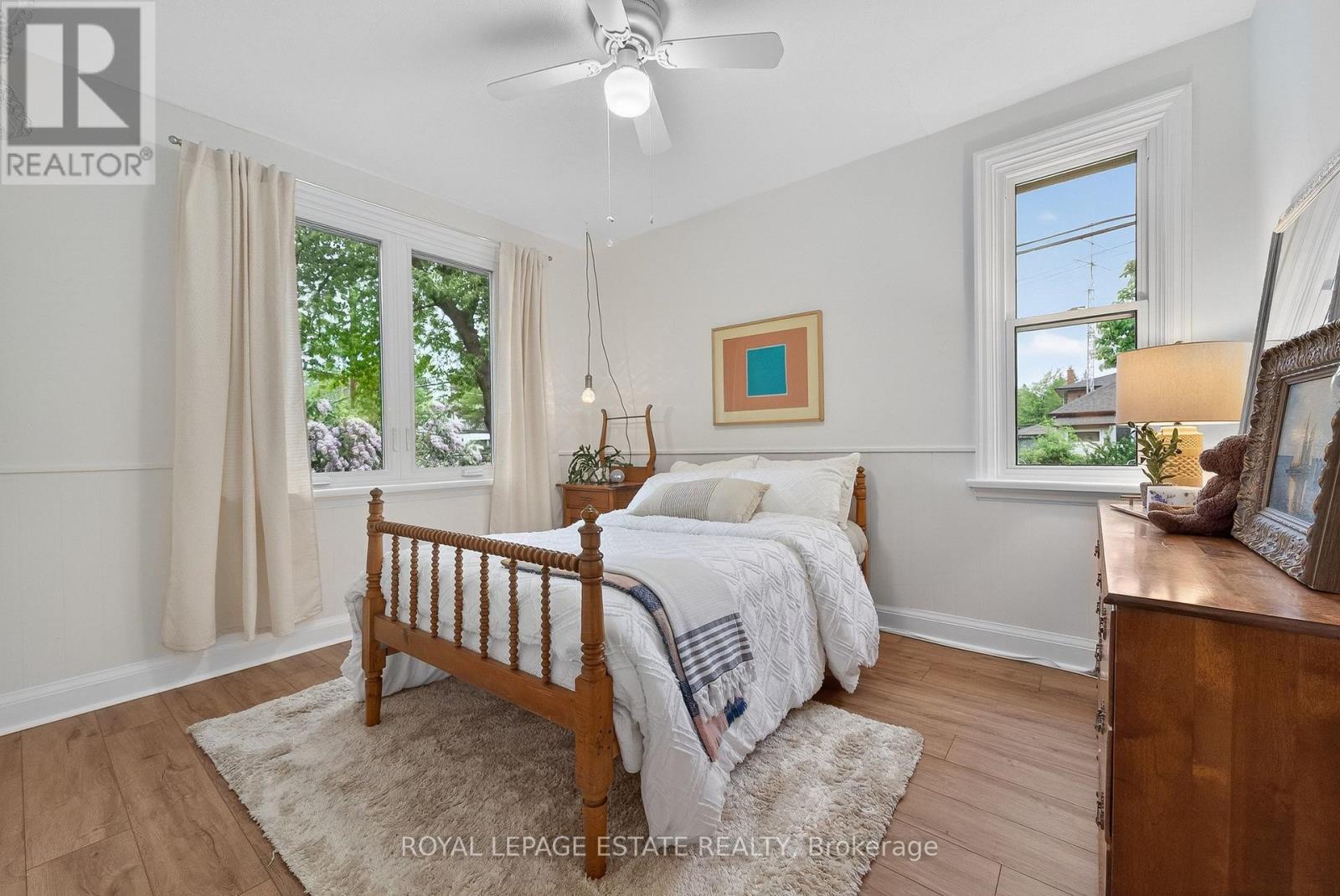 1016 KIPLING AVENUE - 17
