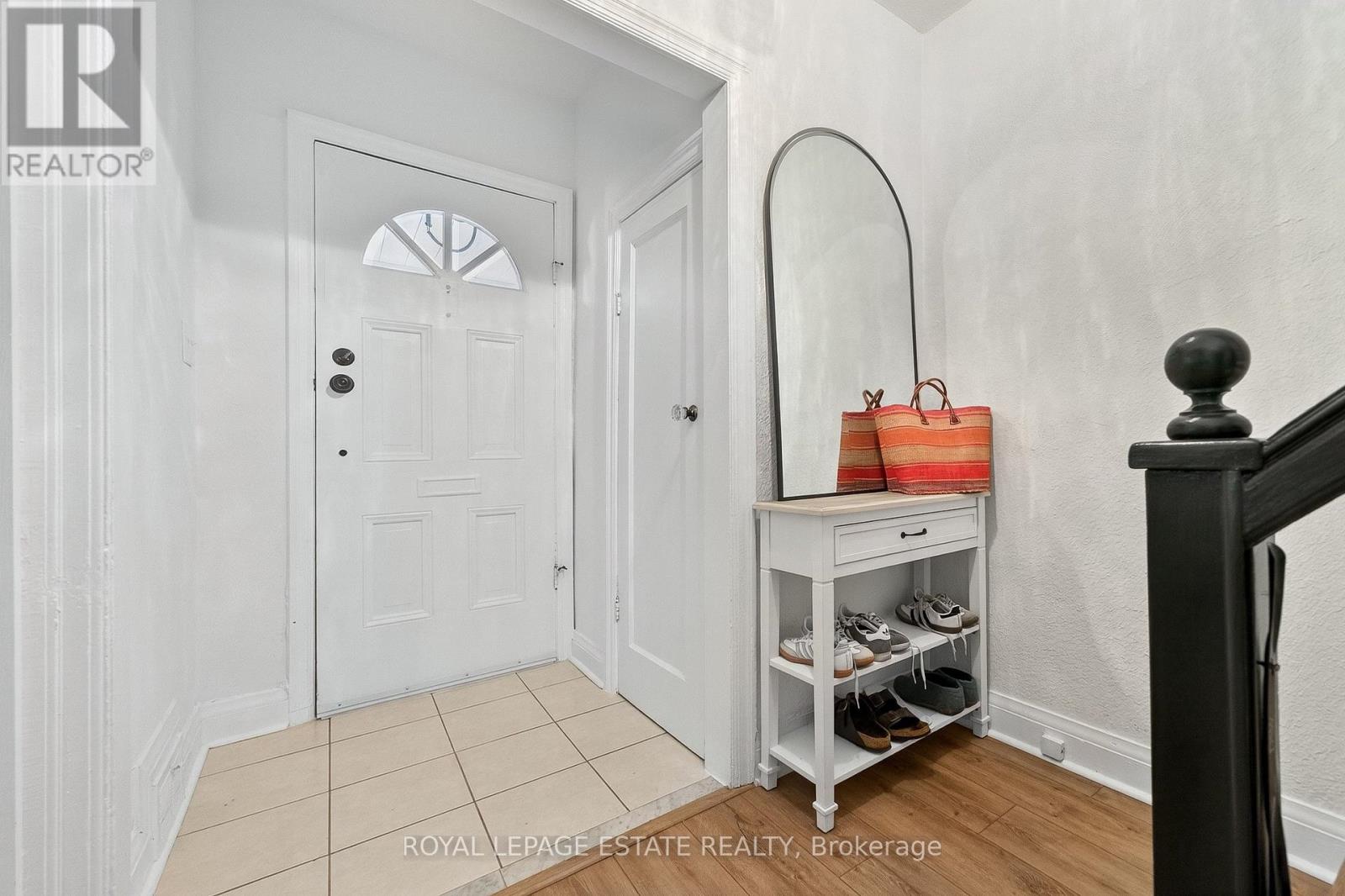 1016 KIPLING AVENUE - Image 2