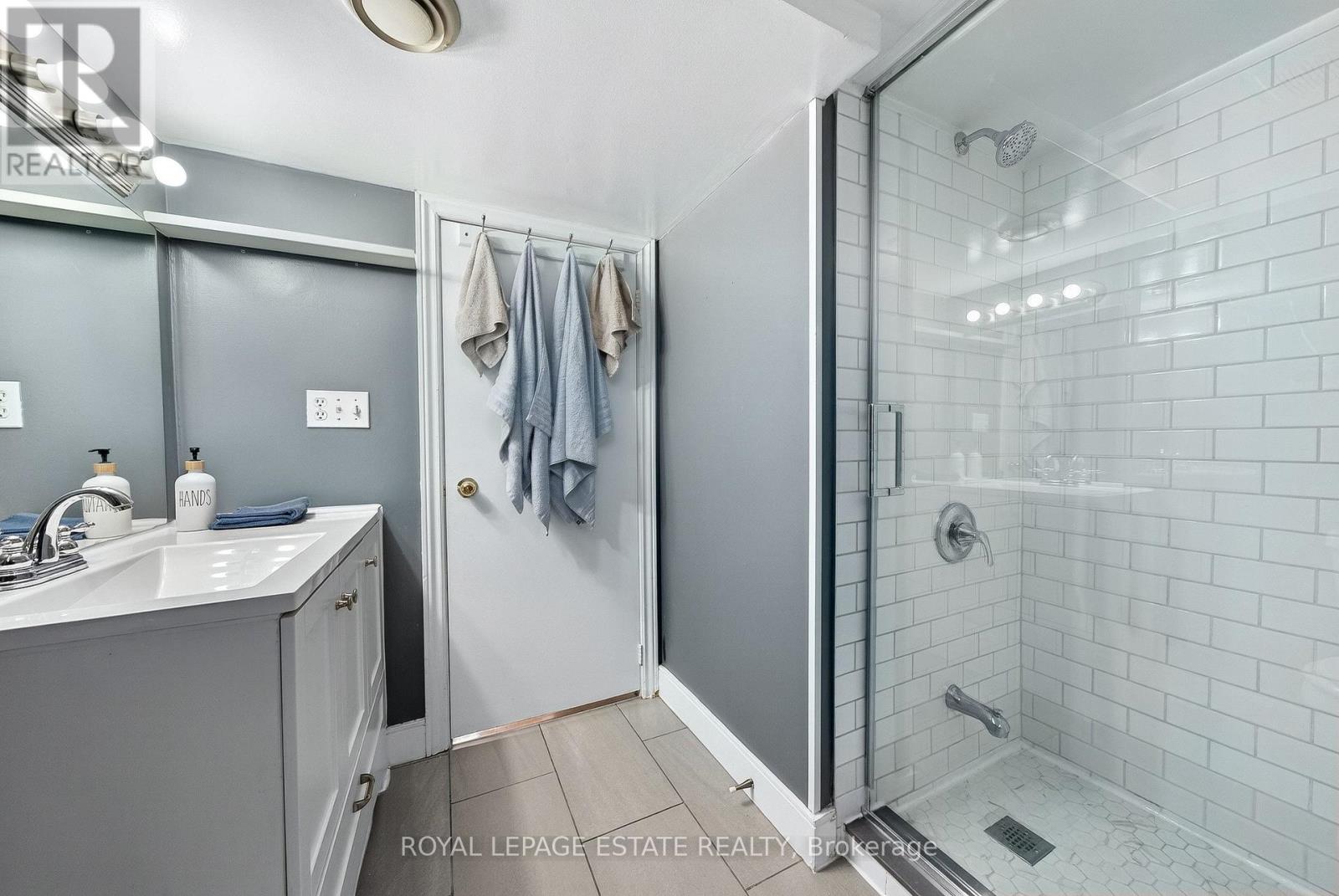 1016 KIPLING AVENUE - 30