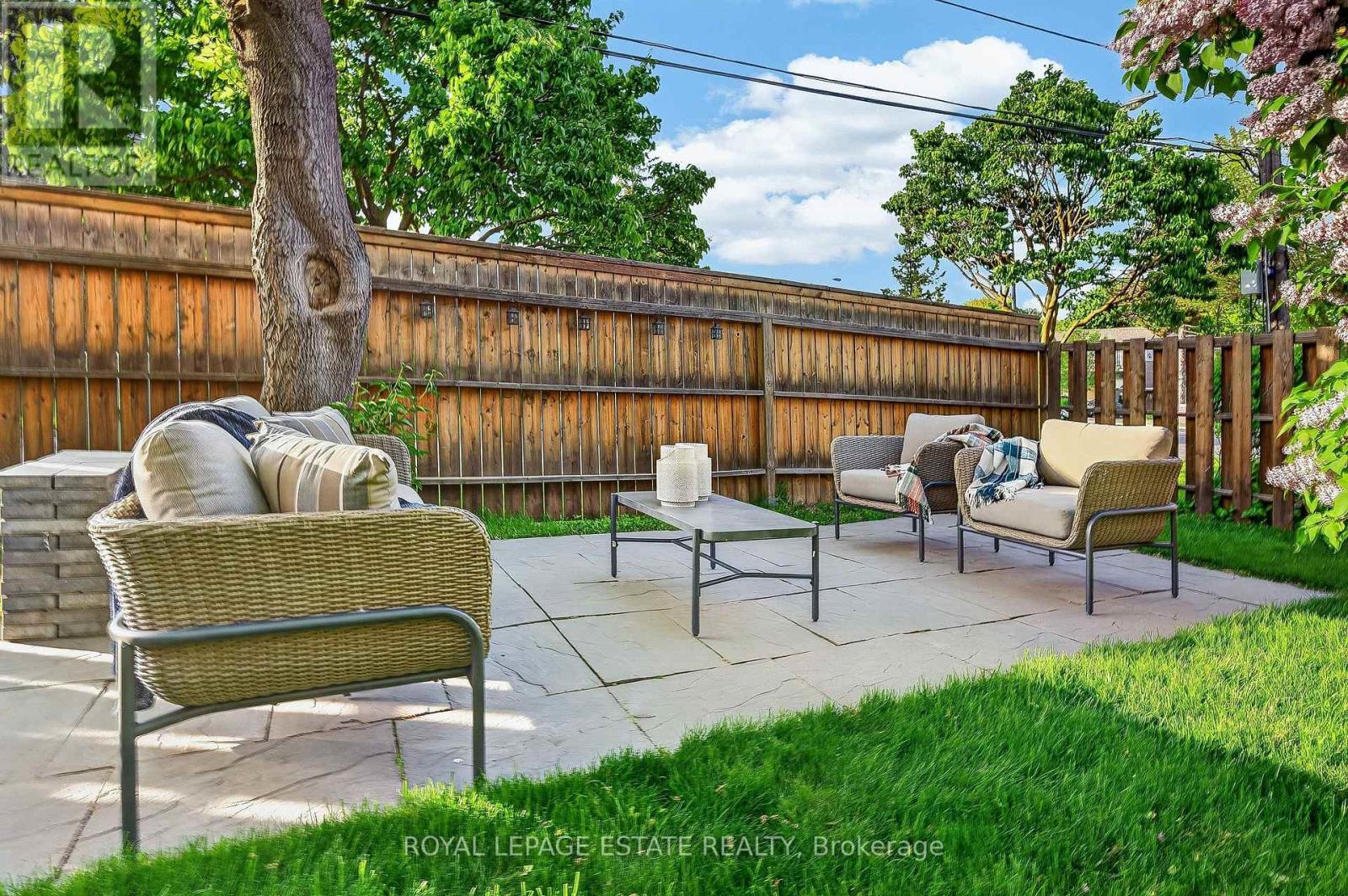 1016 KIPLING AVENUE - 35
