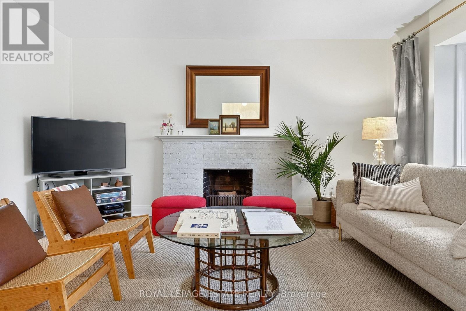 1016 KIPLING AVENUE - 4