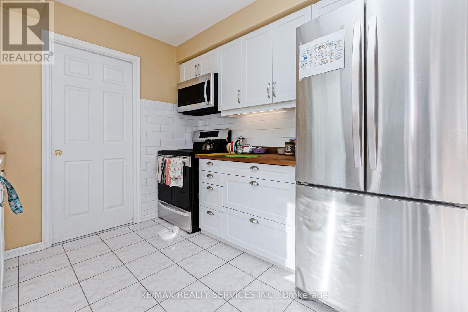 129 SALISBURY CIRCLE - 14