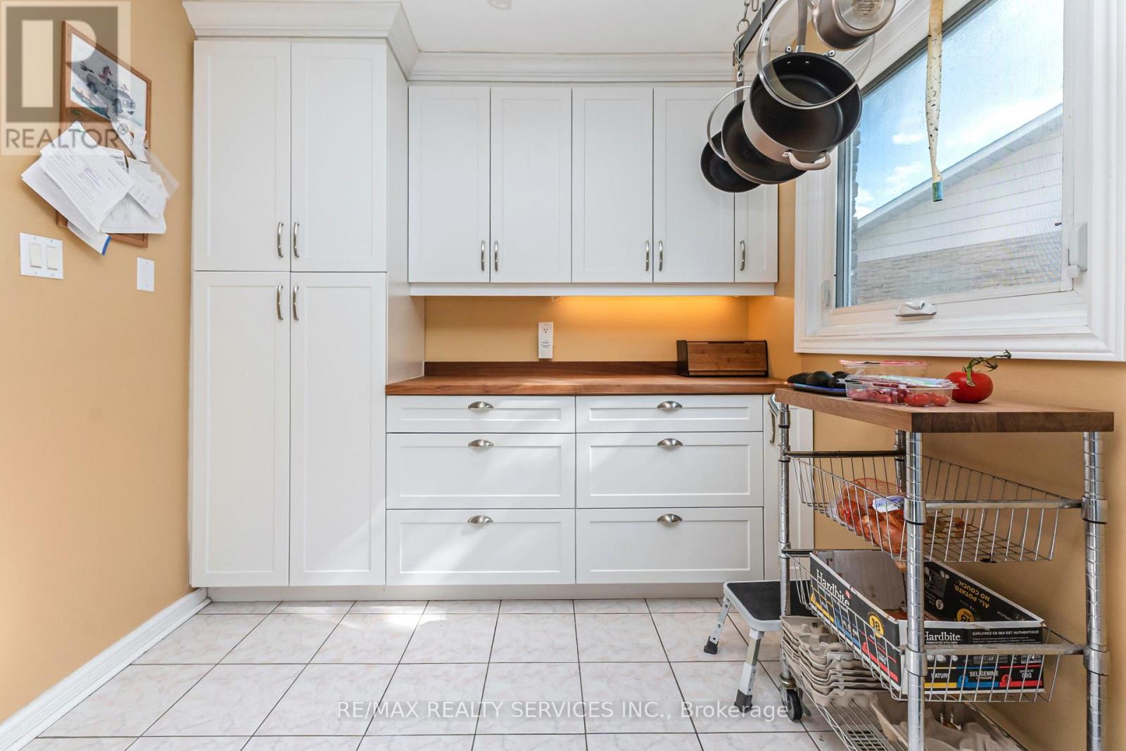 129 SALISBURY CIRCLE - 18