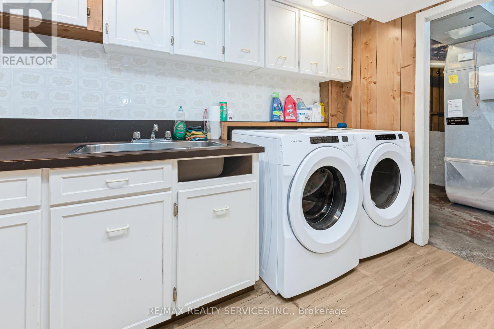 129 SALISBURY CIRCLE - 34