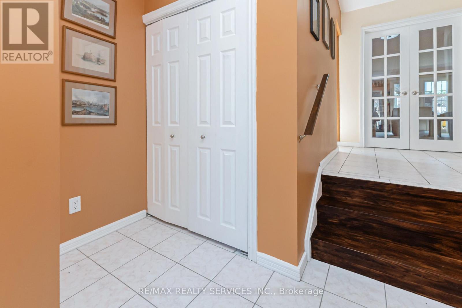 129 SALISBURY CIRCLE - 7