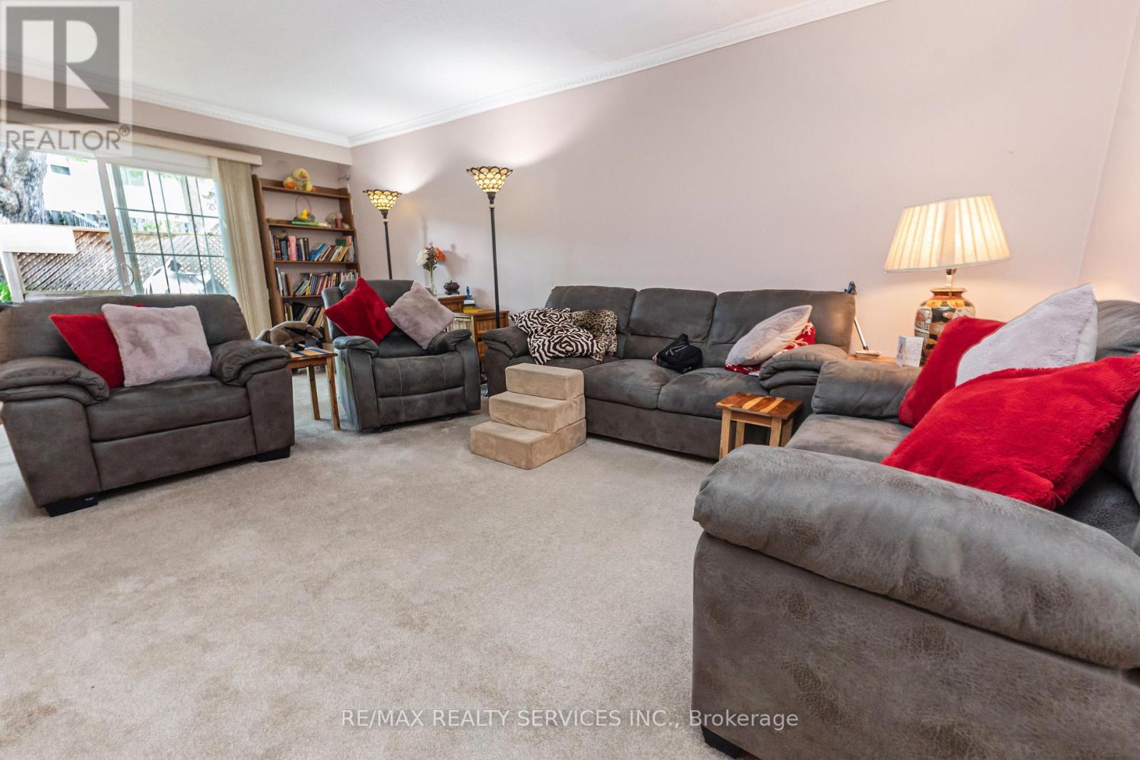 129 SALISBURY CIRCLE - 9