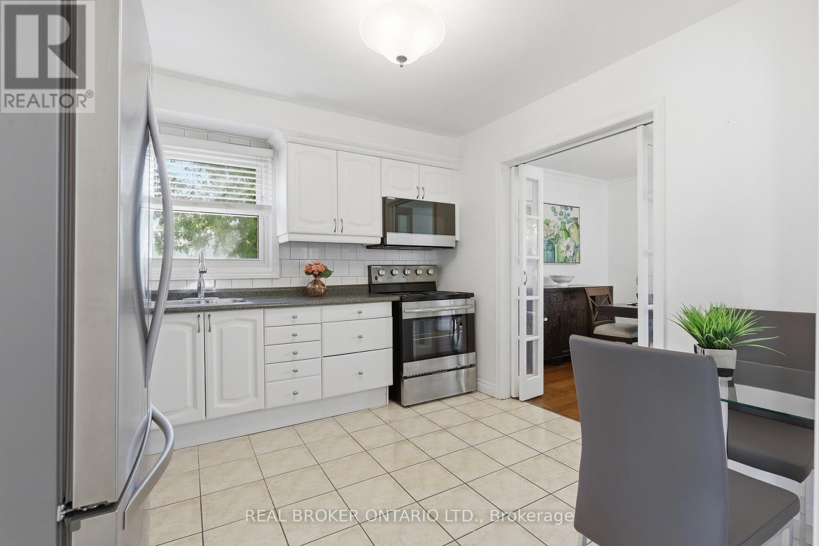 #22 22 BENT OAK CIRCLE - 13