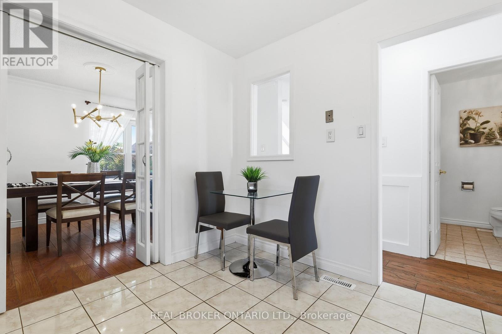 #22 22 BENT OAK CIRCLE - 15