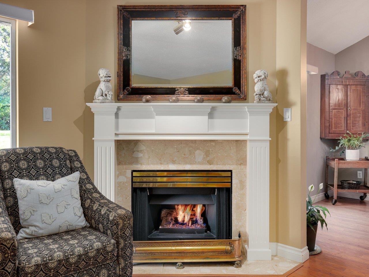 3 Bed, 3 Bath Townhouse for Sale in Surrey – 136 16275 15 AVENUE, Surrey – MLS# R3113584 - Image 5