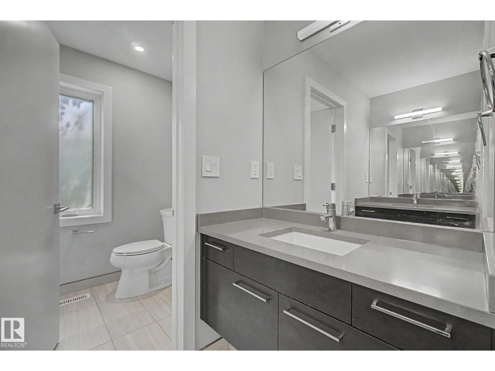 11430 75 AV NW - 31