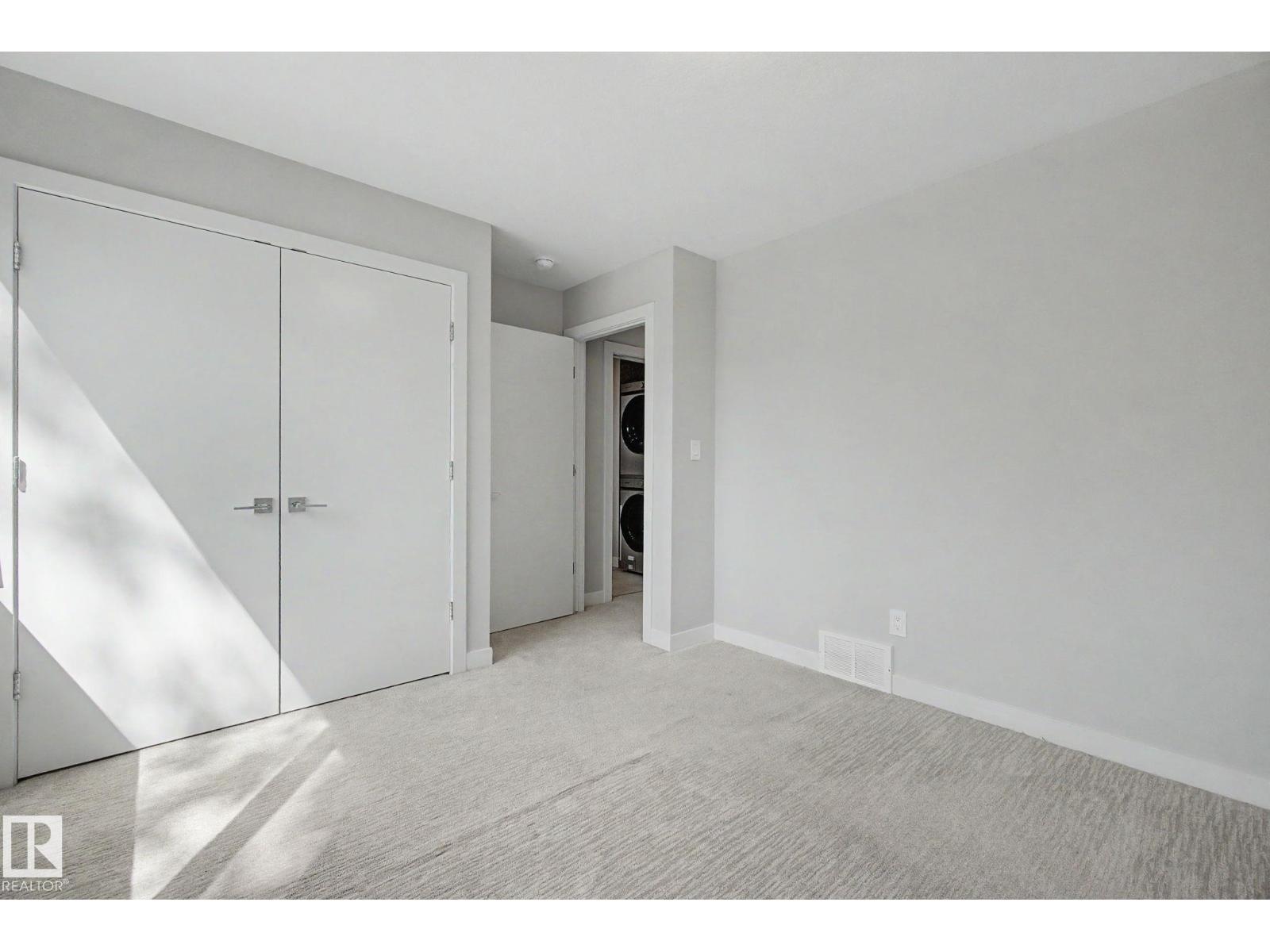 11430 75 AV NW - 33