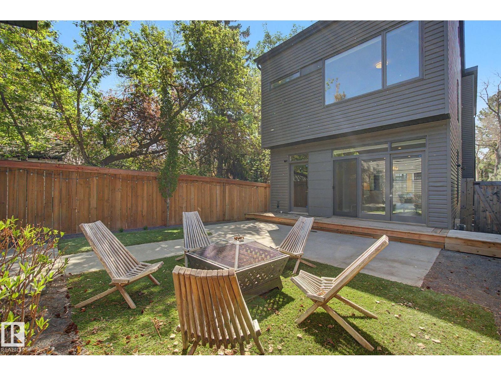 11430 75 AV NW - 53