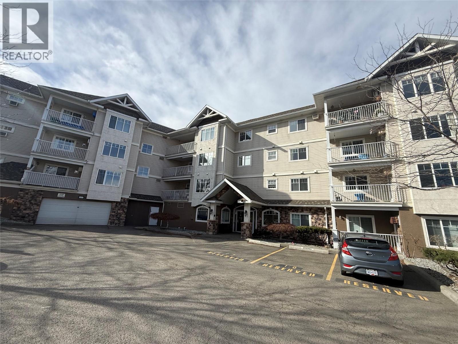 #204 120 Vernon Avenue Lot# 8 - 1