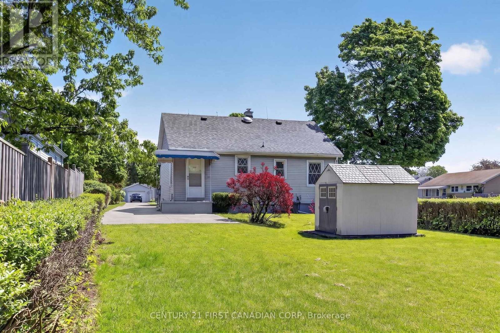 261 SHORT AVENUE - 17