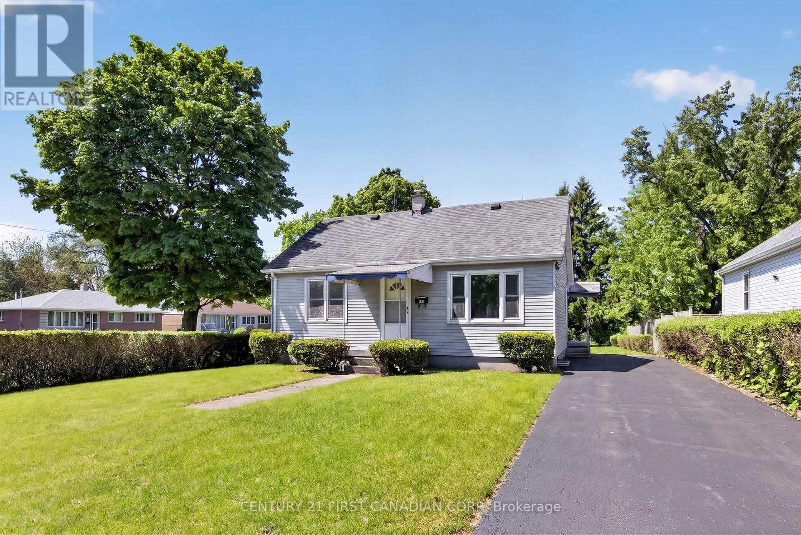 261 SHORT AVENUE - Image 2