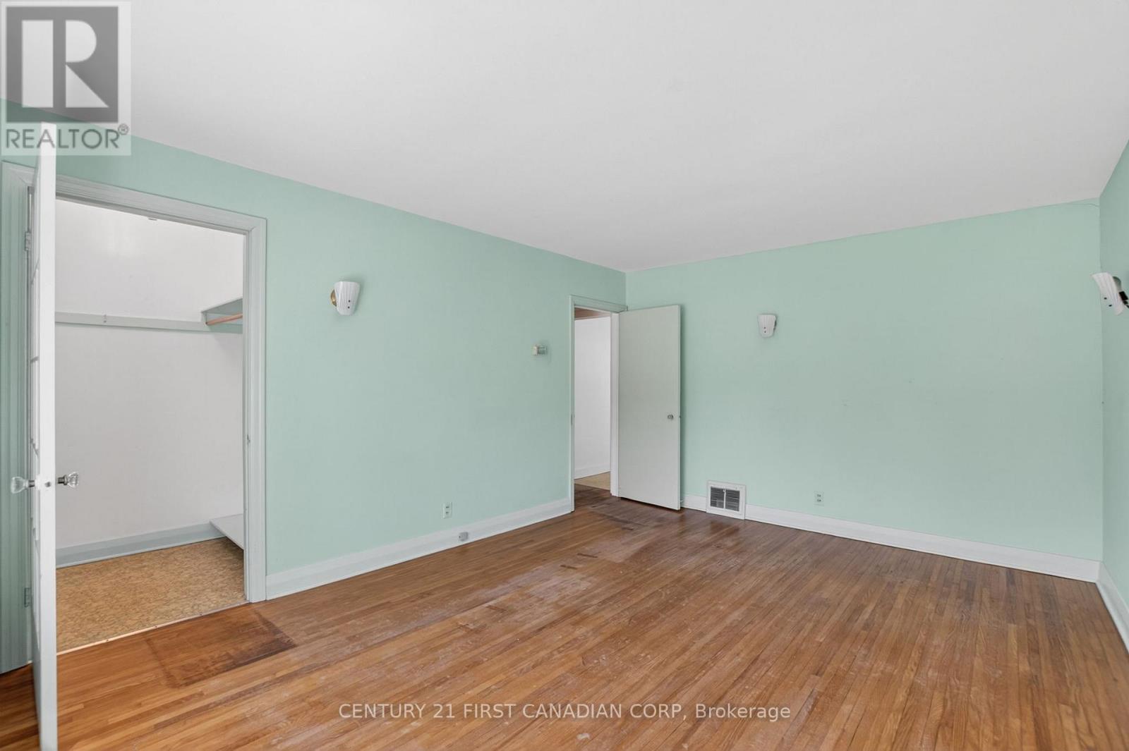 261 SHORT AVENUE - 7