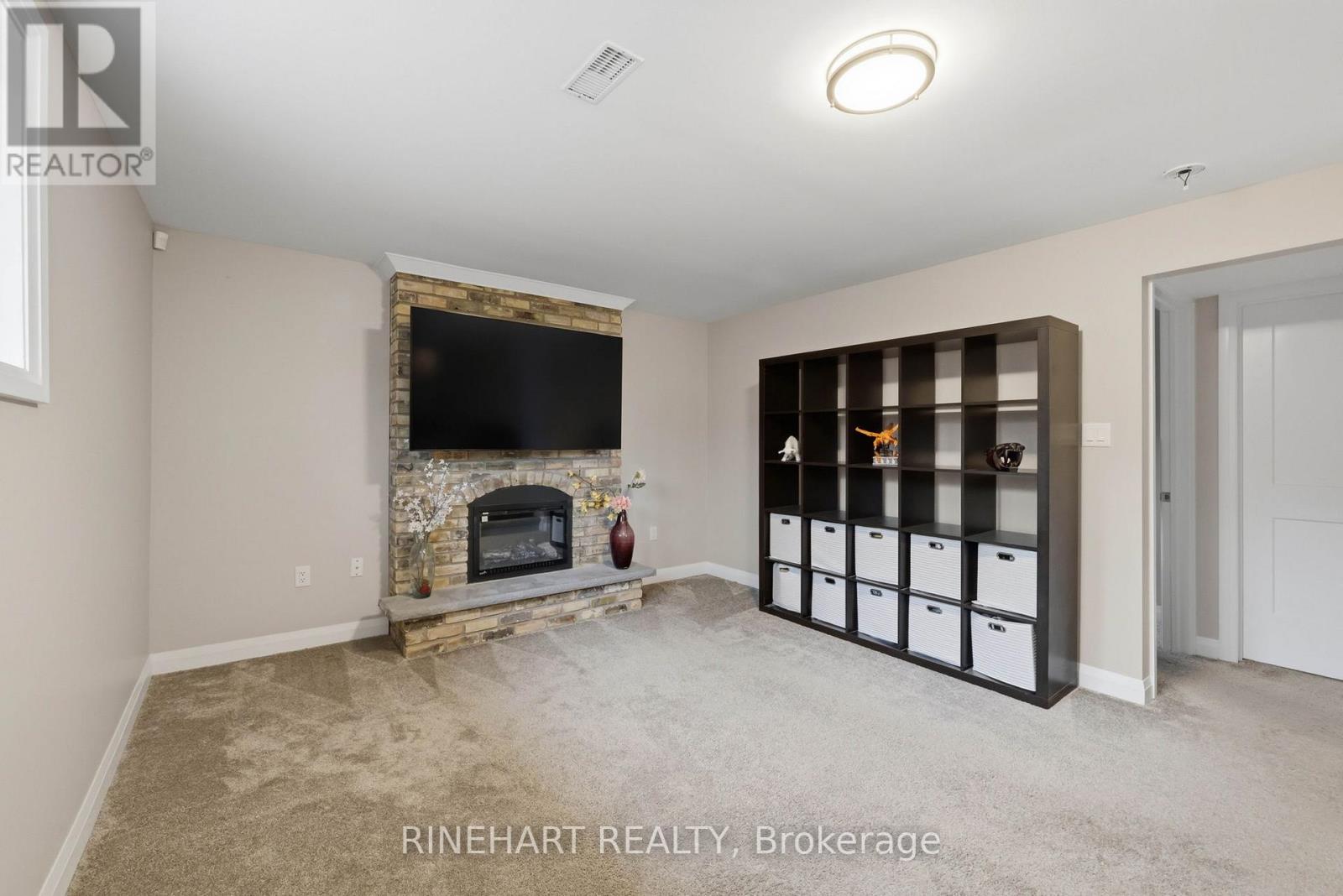 789 EASY STREET - 23