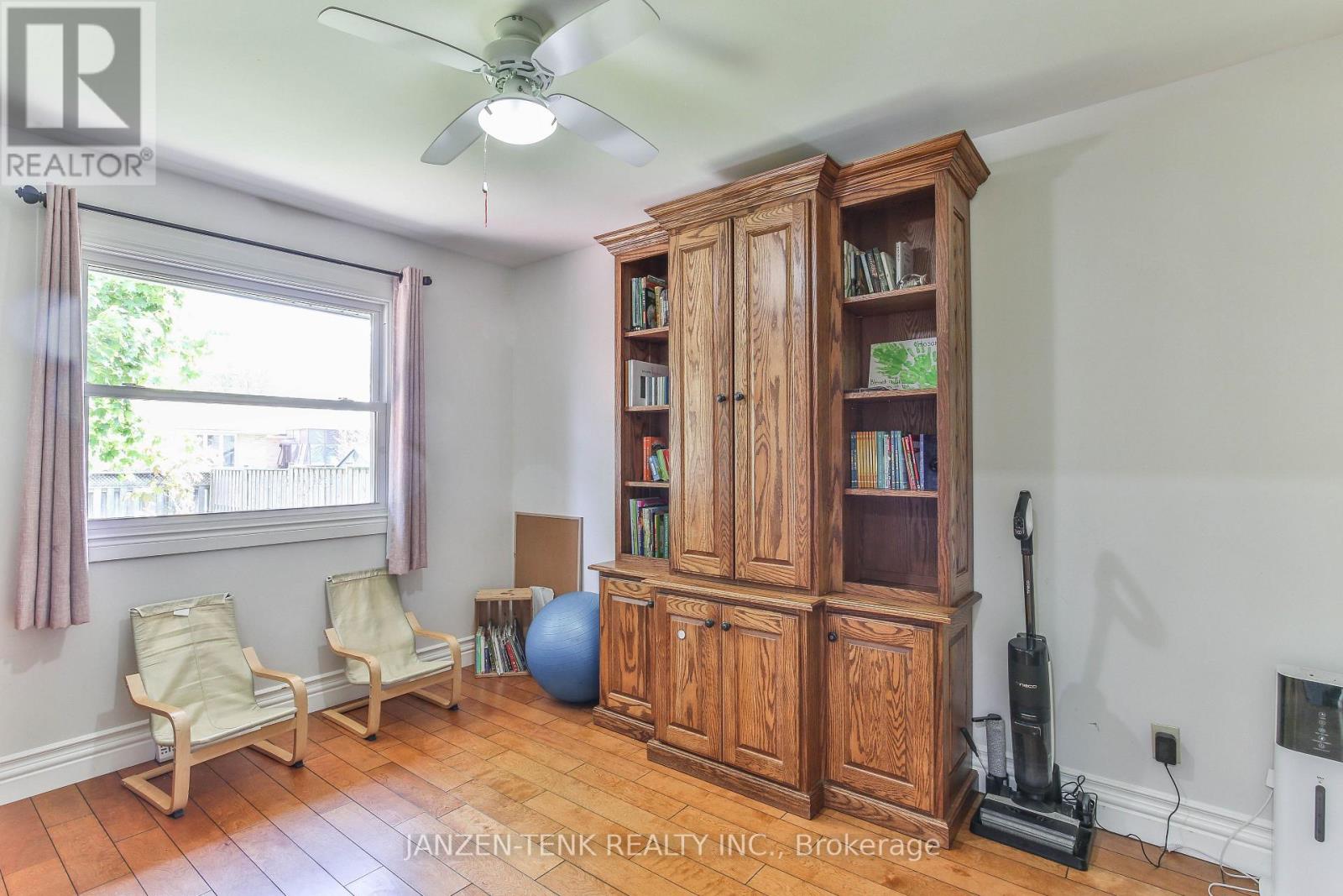 61 ALLEN STREET - 19