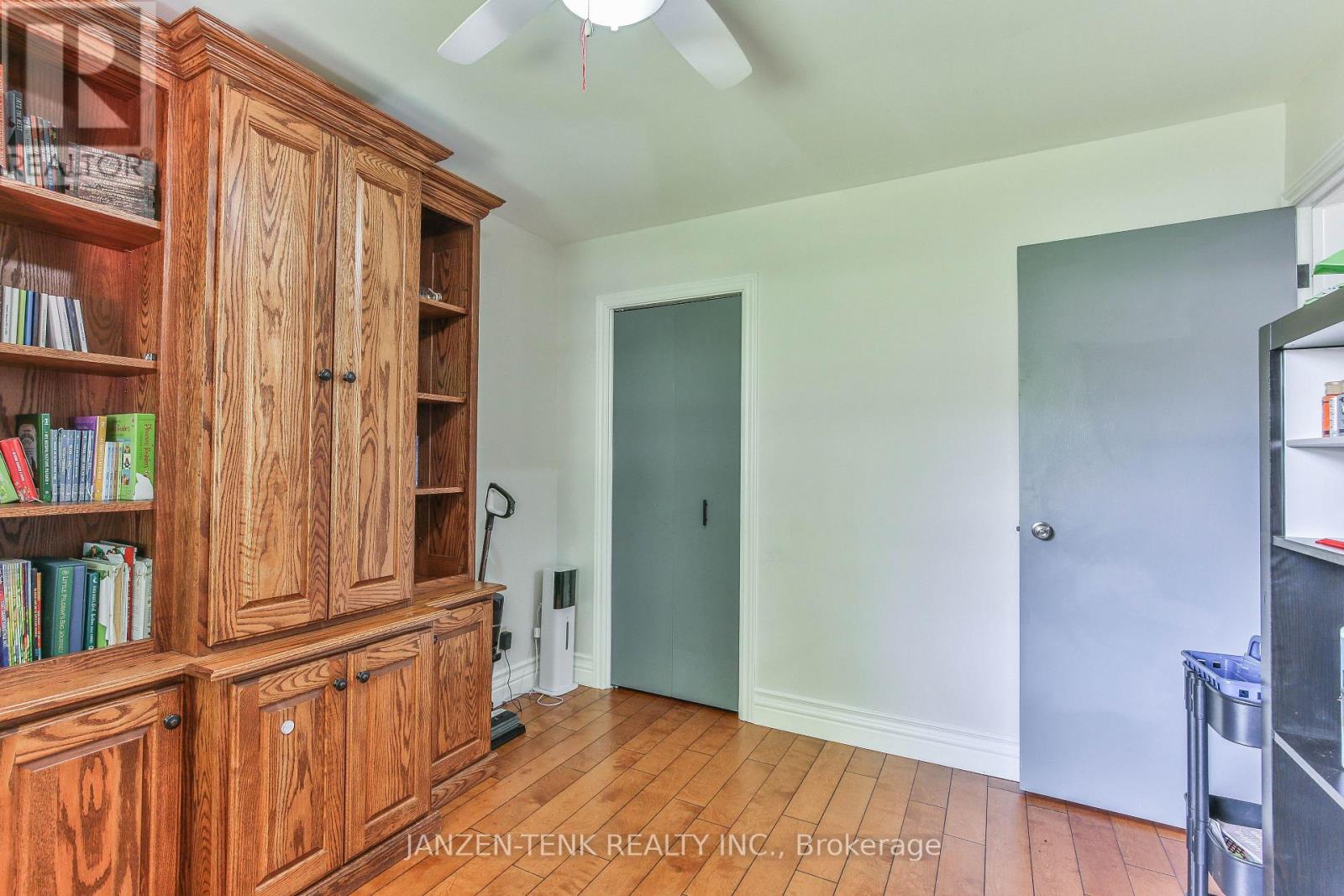 61 ALLEN STREET - 20