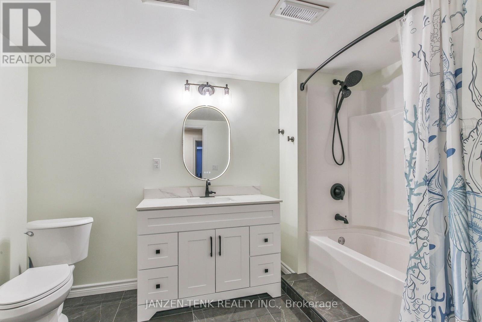 61 ALLEN STREET - 32