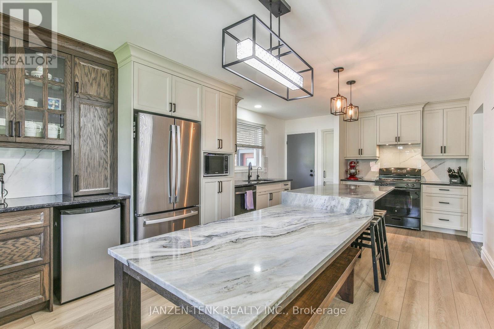 61 ALLEN STREET - 5