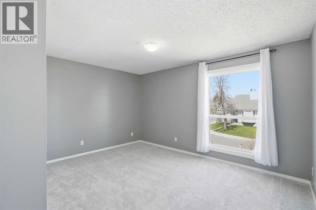 55 Templegreen Drive NE - 21