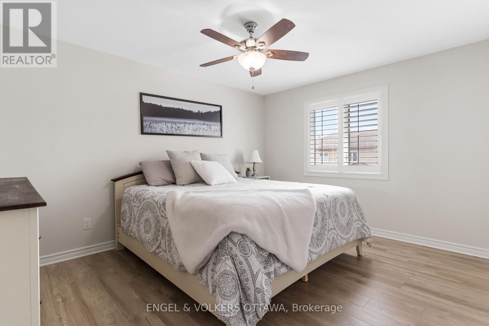 56 SETTLEMENT LANE - 30