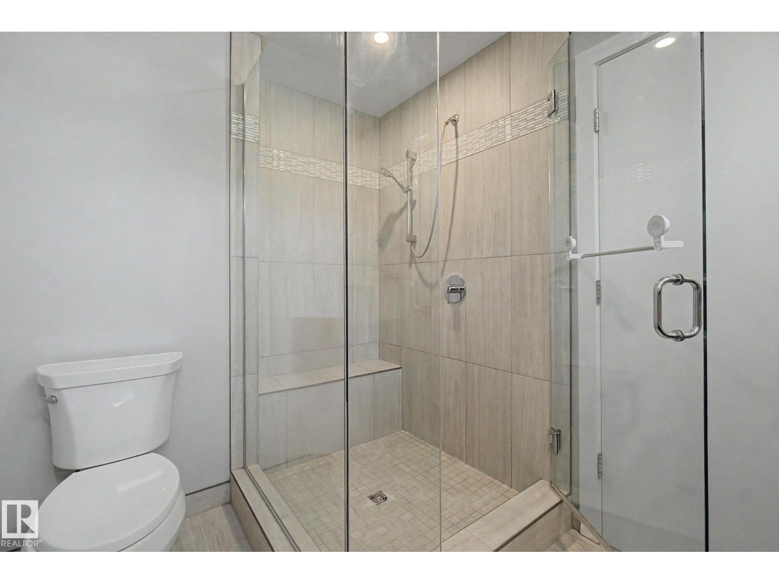 11430 75 AV NW - 27