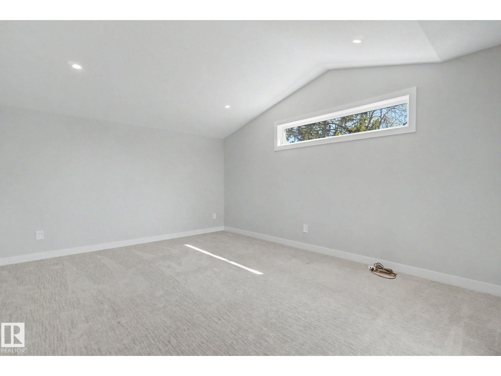 11430 75 AV NW - 38