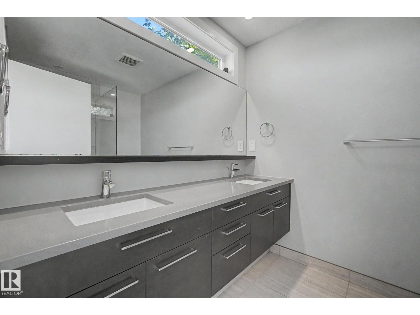11430 75 AV NW - 26