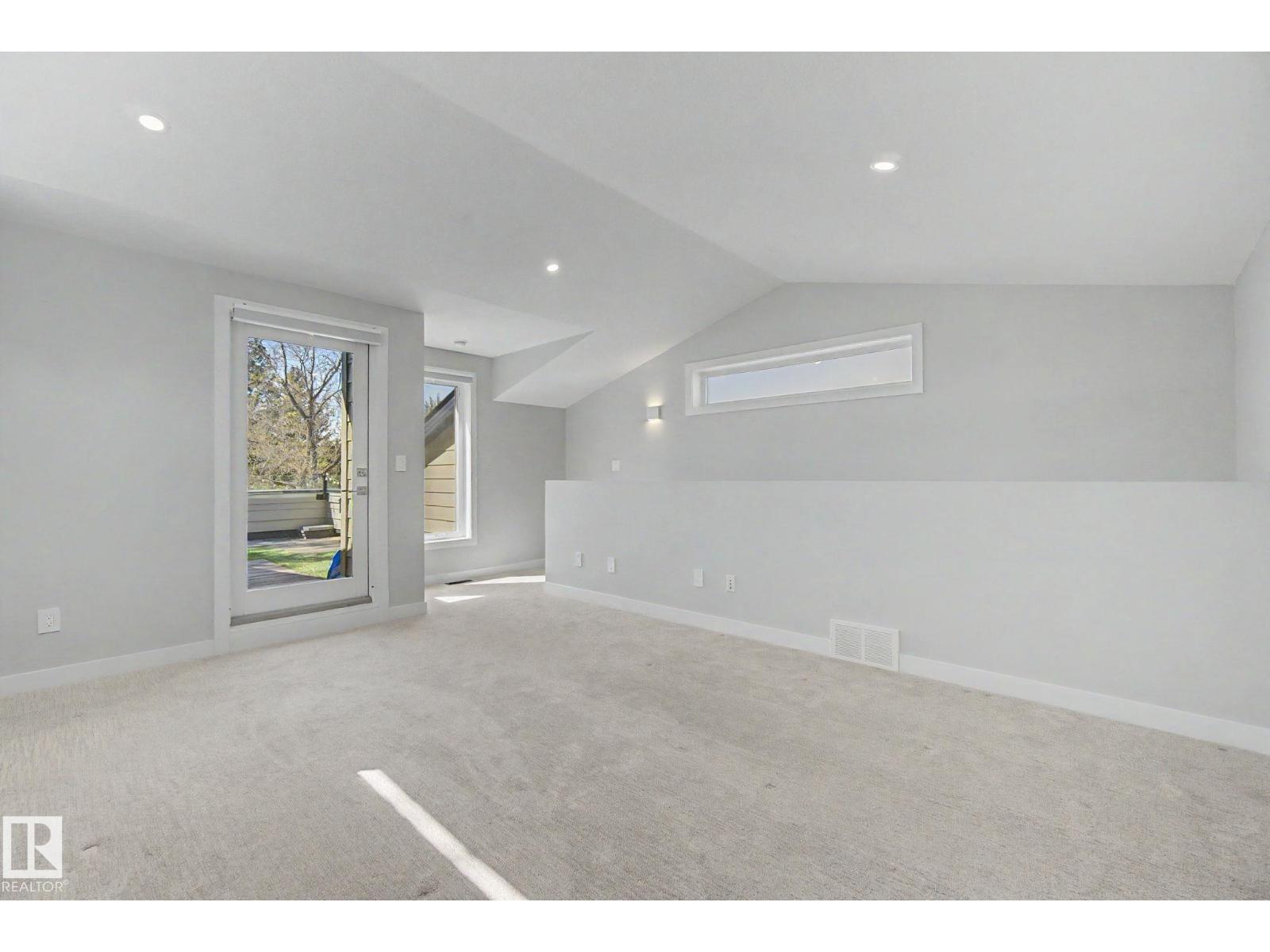11430 75 AV NW - 40