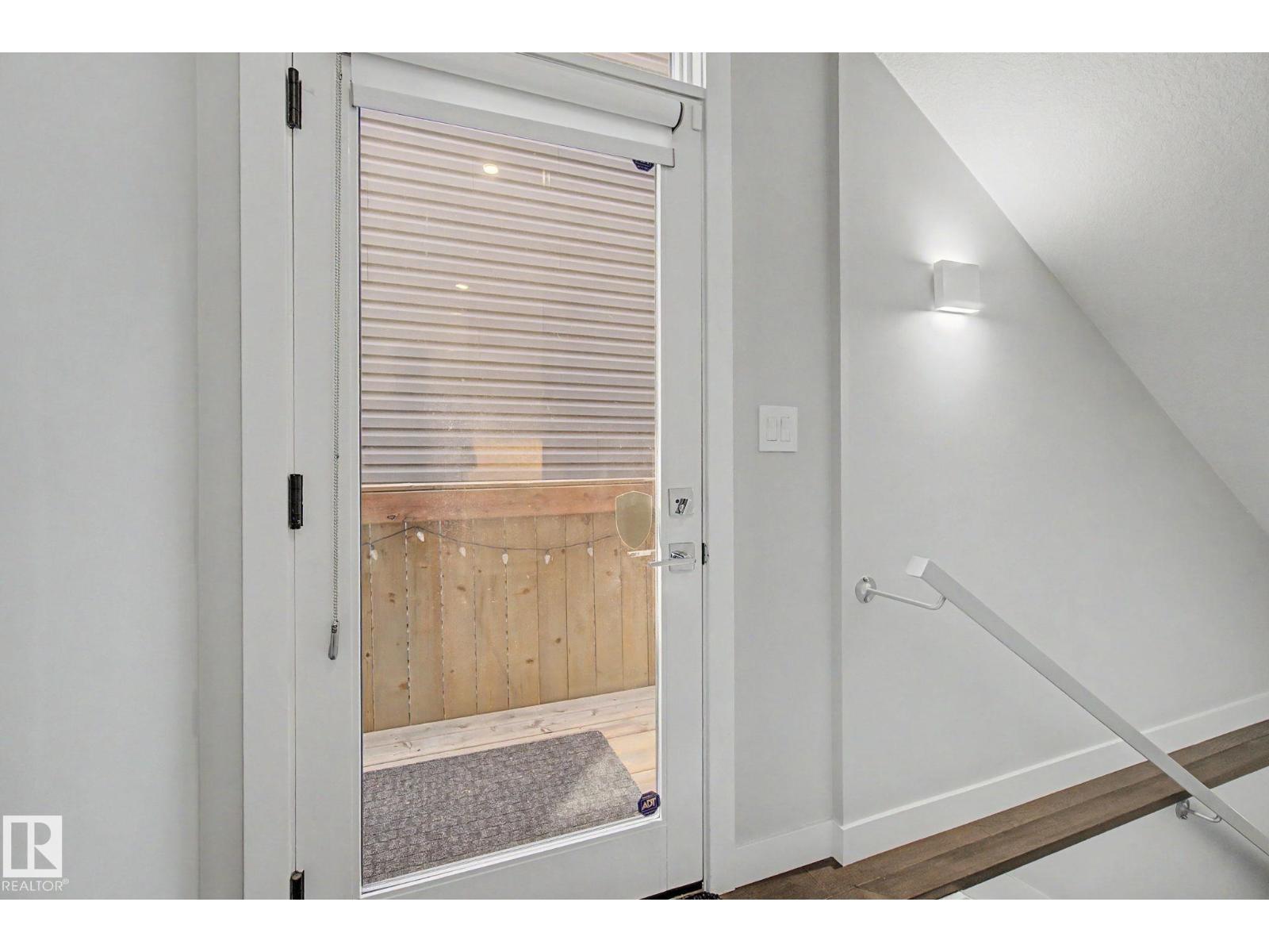 11430 75 AV NW - 44