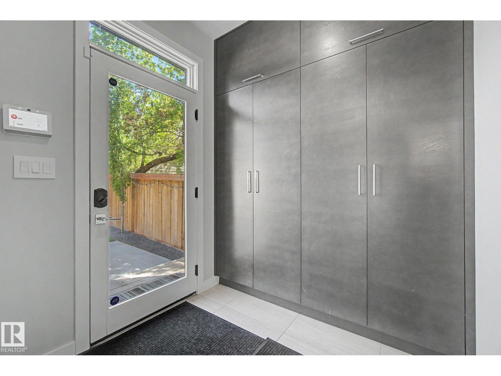 11430 75 AV NW - 20