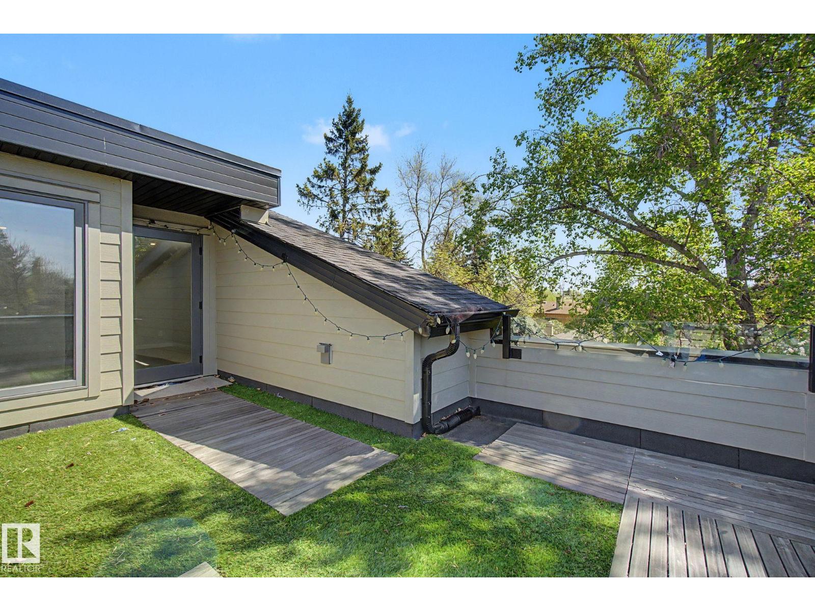 11430 75 AV NW - 41