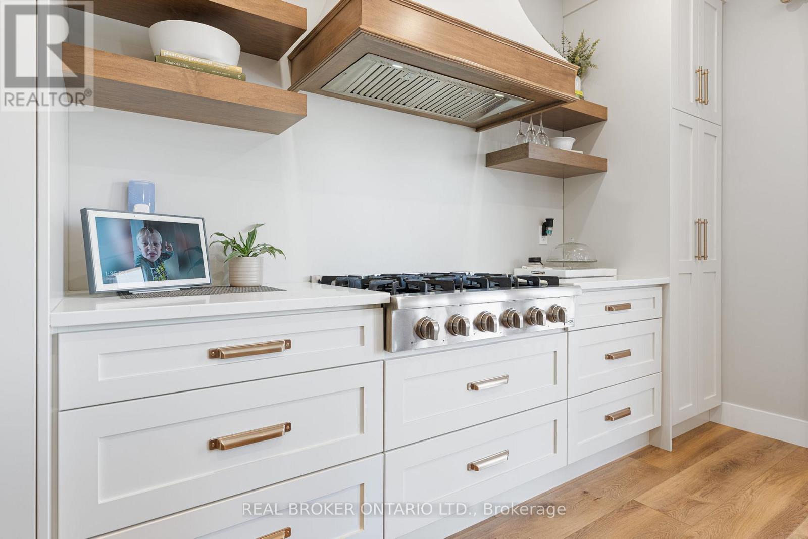 155 GIBBONS STREET - 9