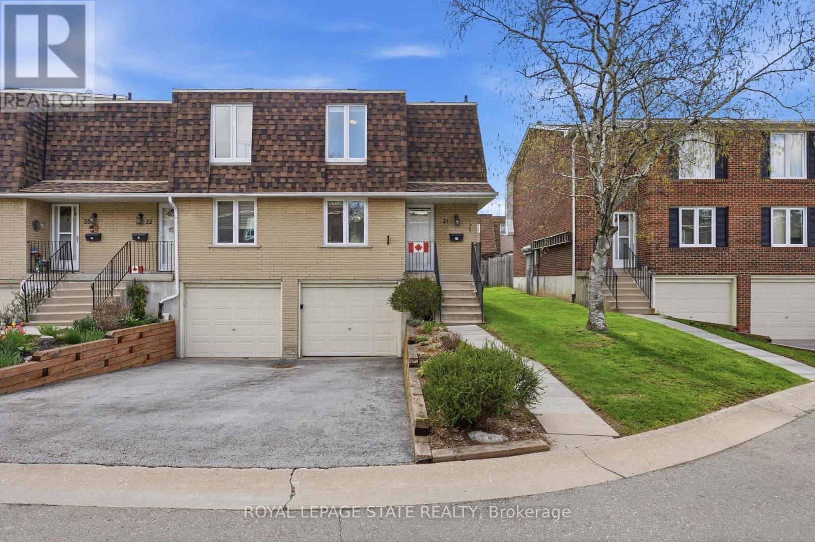 #21 299 LIMERIDGE ROAD W - 1