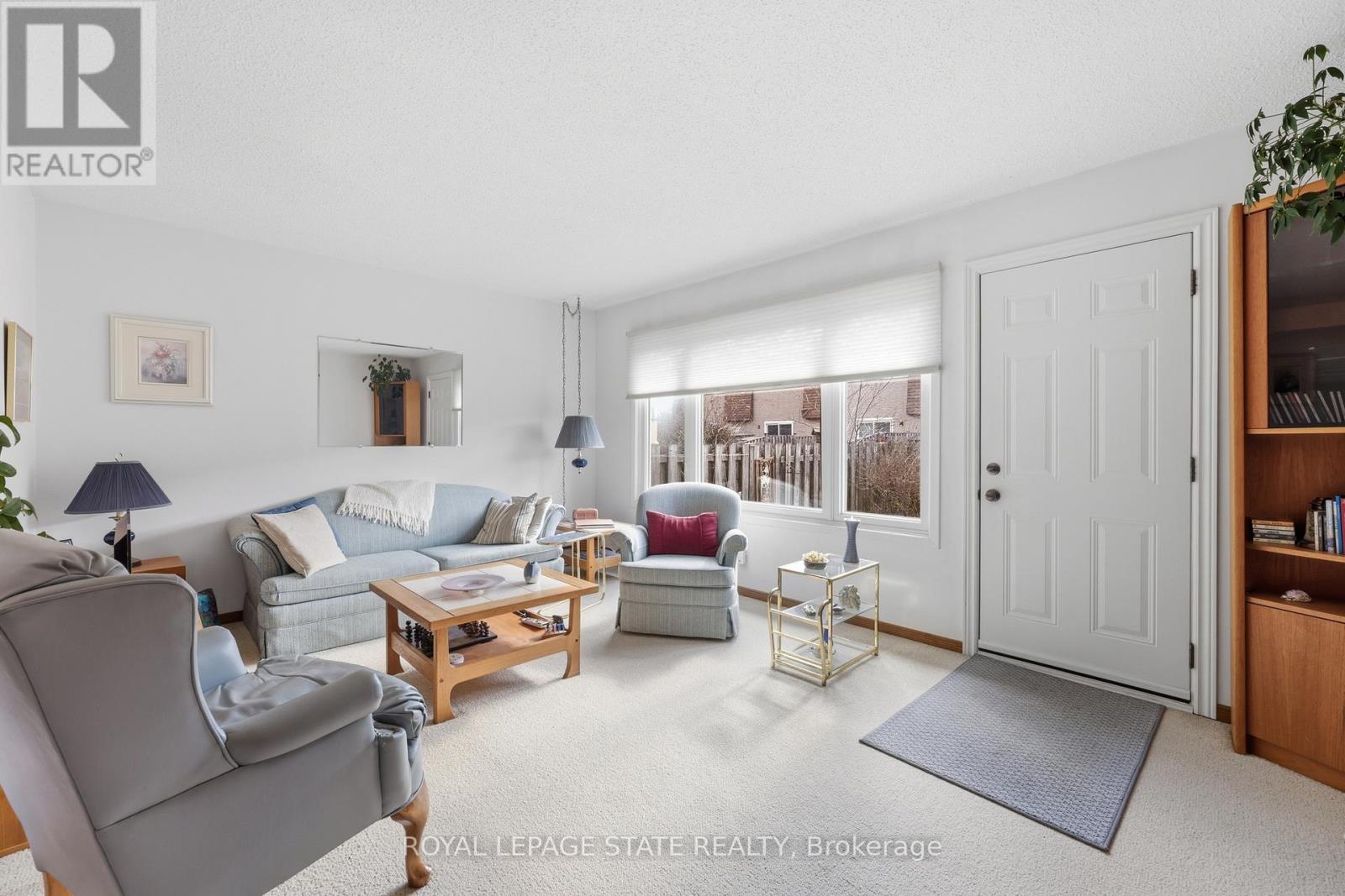#21 299 LIMERIDGE ROAD W - 18