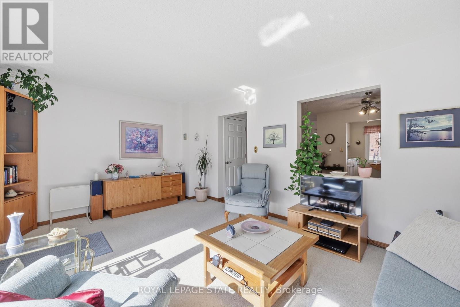 #21 299 LIMERIDGE ROAD W - 19