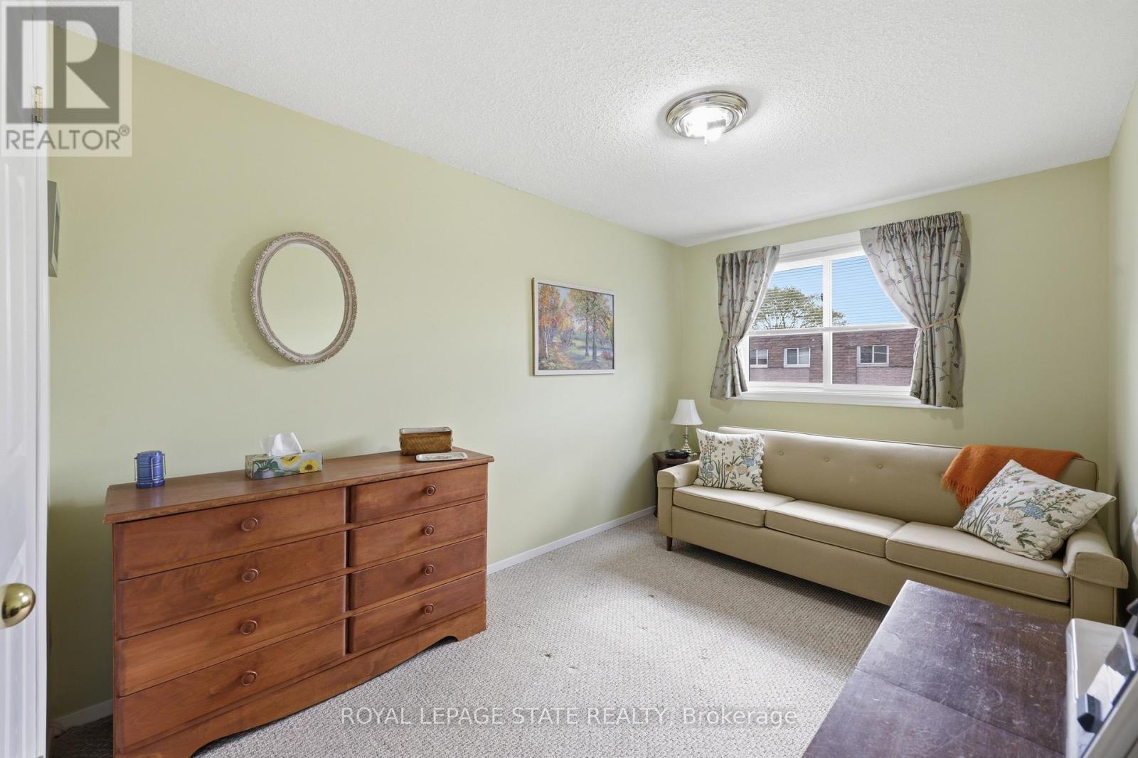 #21 299 LIMERIDGE ROAD W - 27