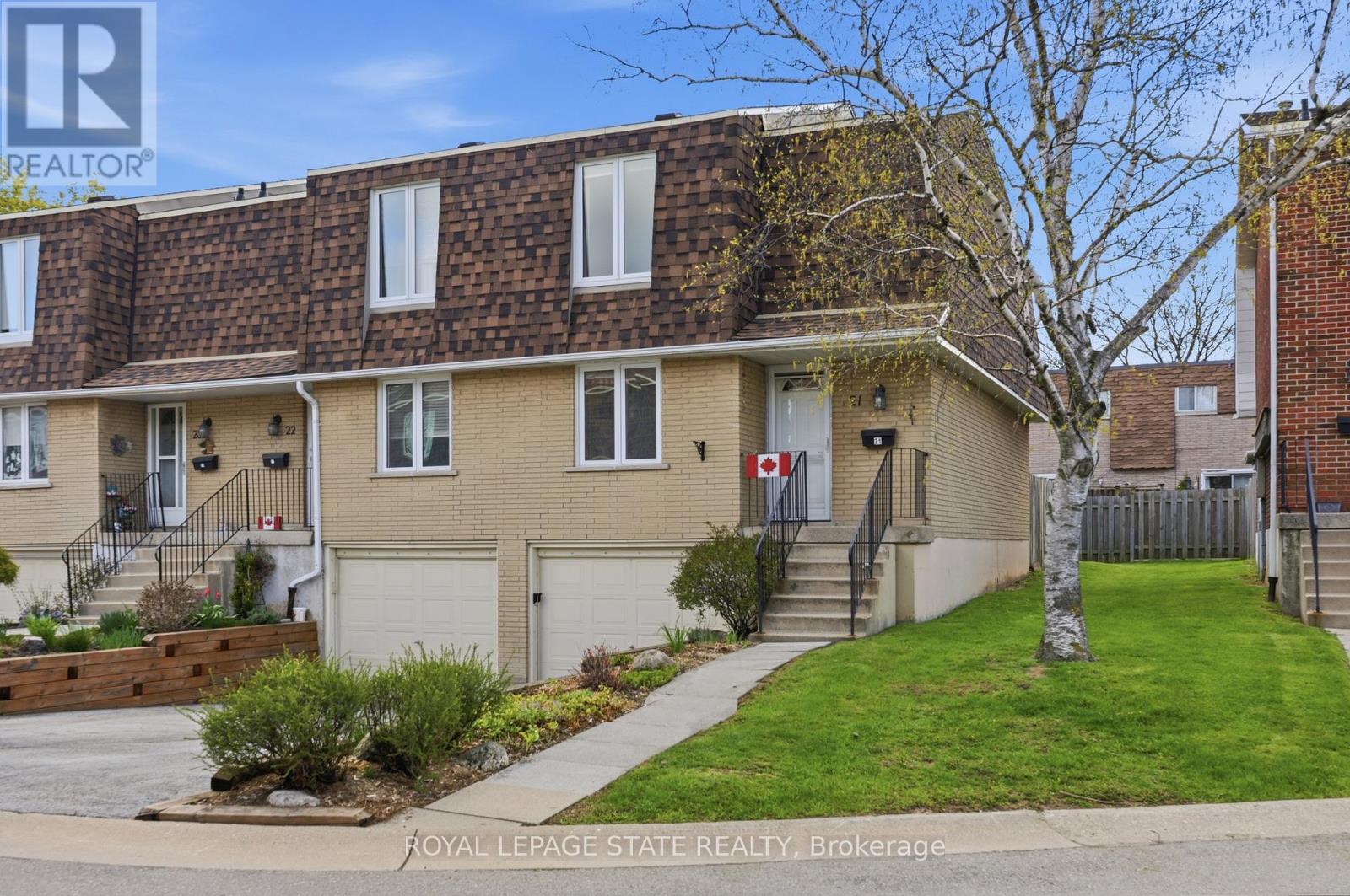 #21 299 LIMERIDGE ROAD W - 3