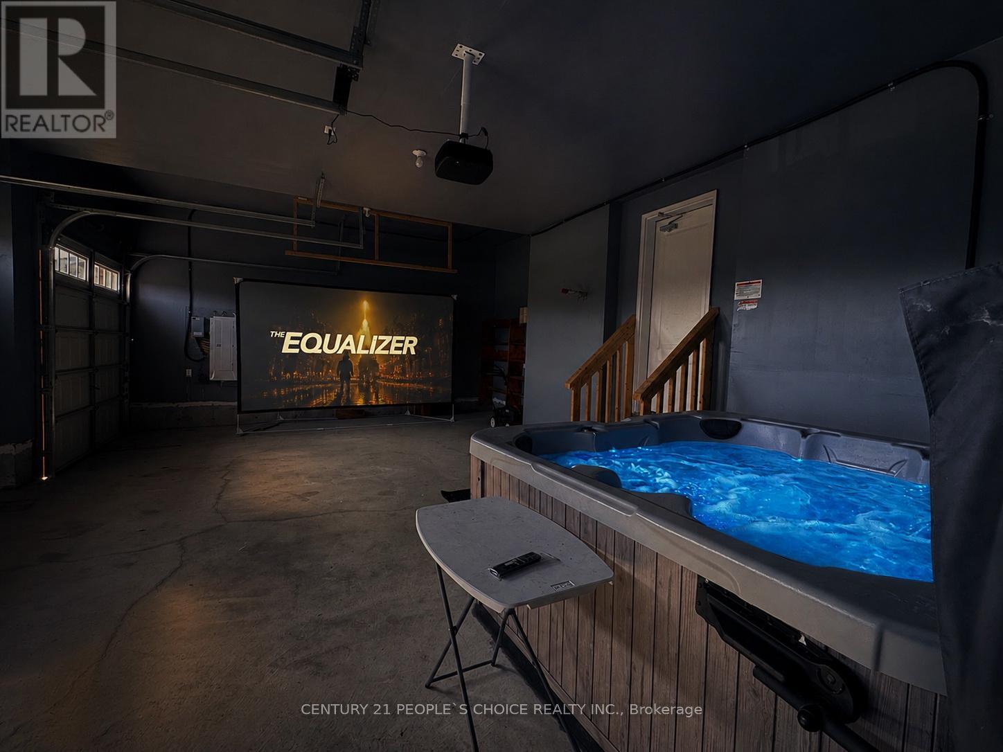 55 SUMMER BREEZE DRIVE - 35